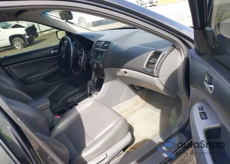 2007 Honda Accord 2.4 Ex z USA, uszkodzony, nr VIN 1HGCM56827A056670